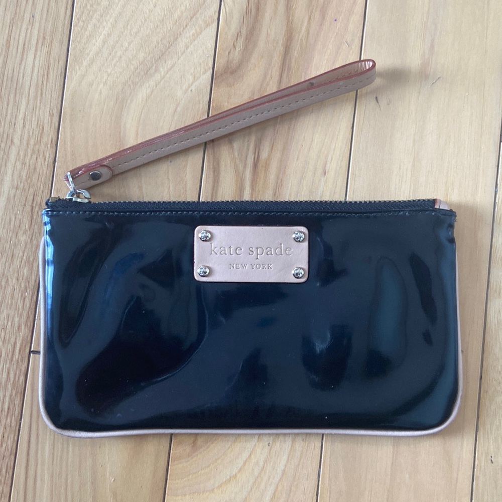 Kate Spade black patent leather wristlet wallet
